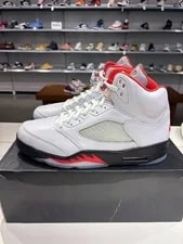 AIR Jordan 5 Tounge 4