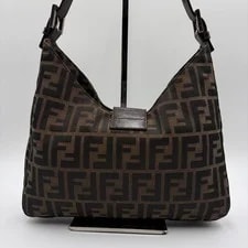 Excellent Condition ■ Fendi Shoulder Bag Mamma Baguette Pattern Shoulder 2