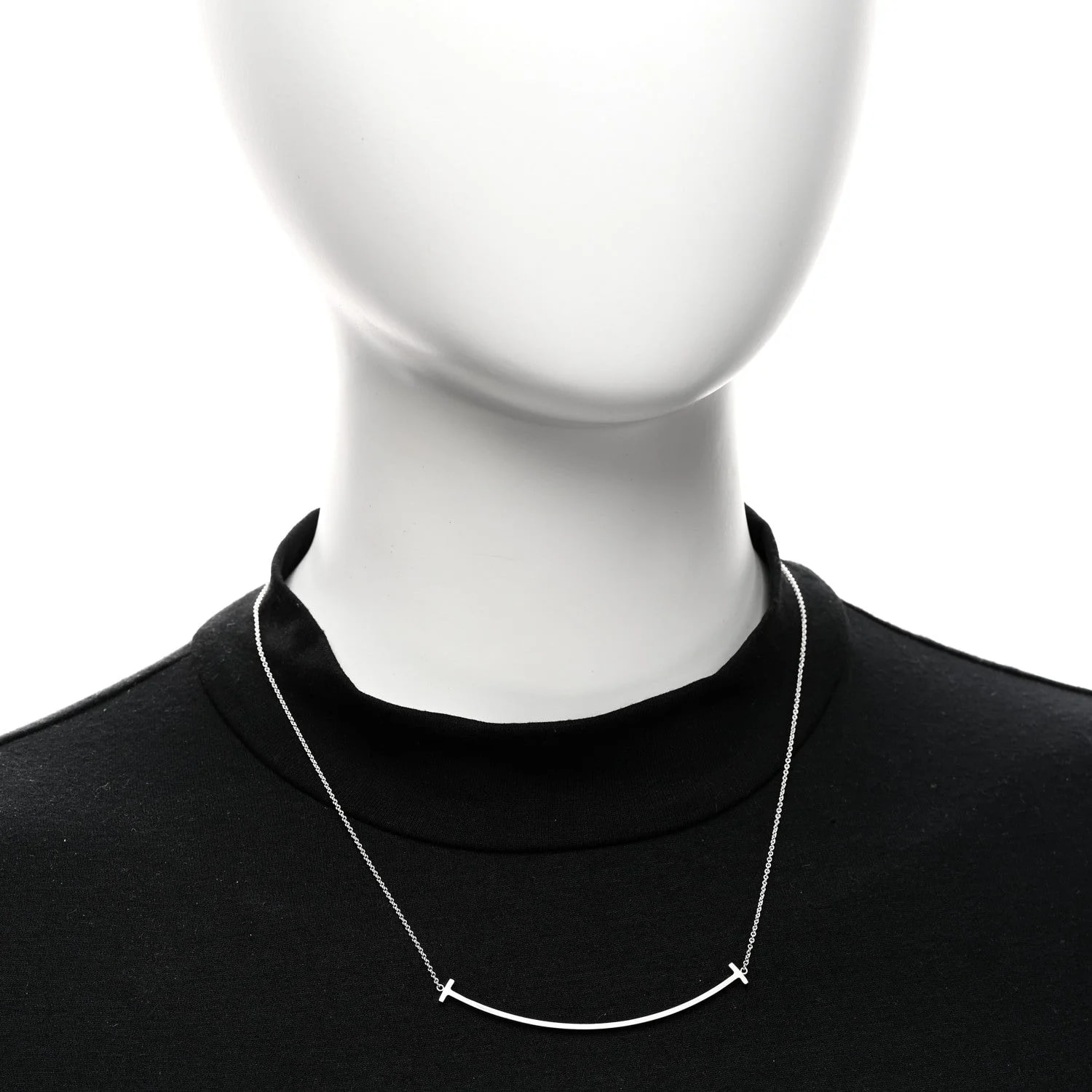18K White Gold Small T Smile 2