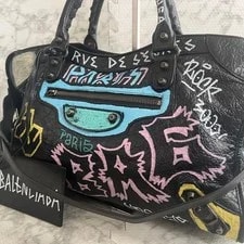 Balenciaga — Balenciaga Graffiti Classic City 2-way — Handbag — resale
