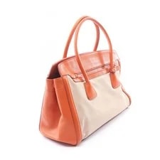 Prada la 2
