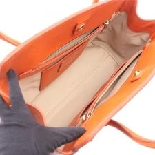 Prada la 3