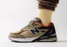 Size 10.5M New Balance 990v3 MiUSA Teddy Santis M990BT3 2