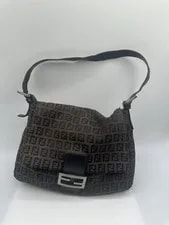 Fendi — Fendi Mamma Baguette . Read — Handbag — resale