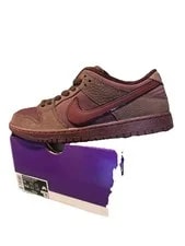 Nike SB Dunk Low City of Love Crush (FN0619-600) 2