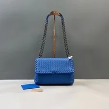Bottega Veneta — Bottega Veneta Authentic 24*15*7 — Handbag — resale