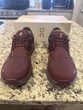 ’S on Cloud. Cloud 6 Limited Edition. Size 13M. Not Available Anymore 2