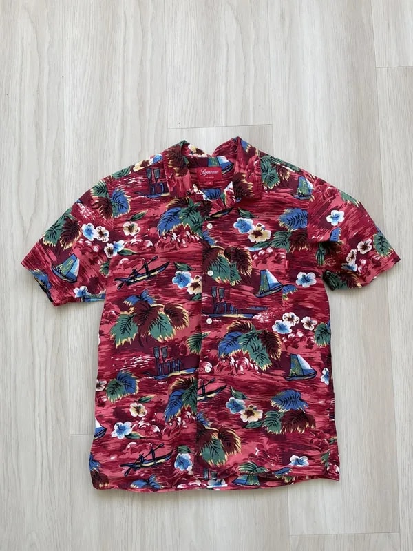 Supreme — Supreme Hawaiian Button Up S/S 2012 — streetwear — resale