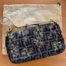 Unused Fendi Mamma Baguette Glitter Embroidery Hardware 3