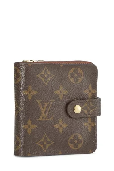 Compact Zip Wallet 2