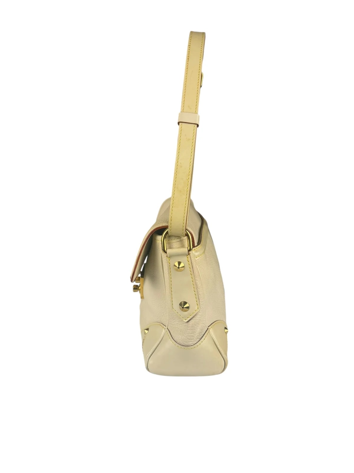 Louis Vuitton L'Essentiel 4