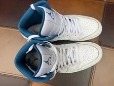 Air Jordan 1 Mid SE Size 12 Nike 4