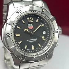 TAG Heuer With Luminous Tritium Hands, 200 Water Resistance, Battery 3