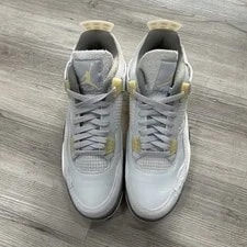 Jordan 4 Retro SE Craft Photon Dust 2