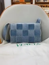 Auth Bottega Veneta Cassette Crossbody 2