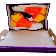 Nike SB Dunk High Pro Sweet Tooth Candy Corn FN5107-700 ’s Size 12 New in Box 2