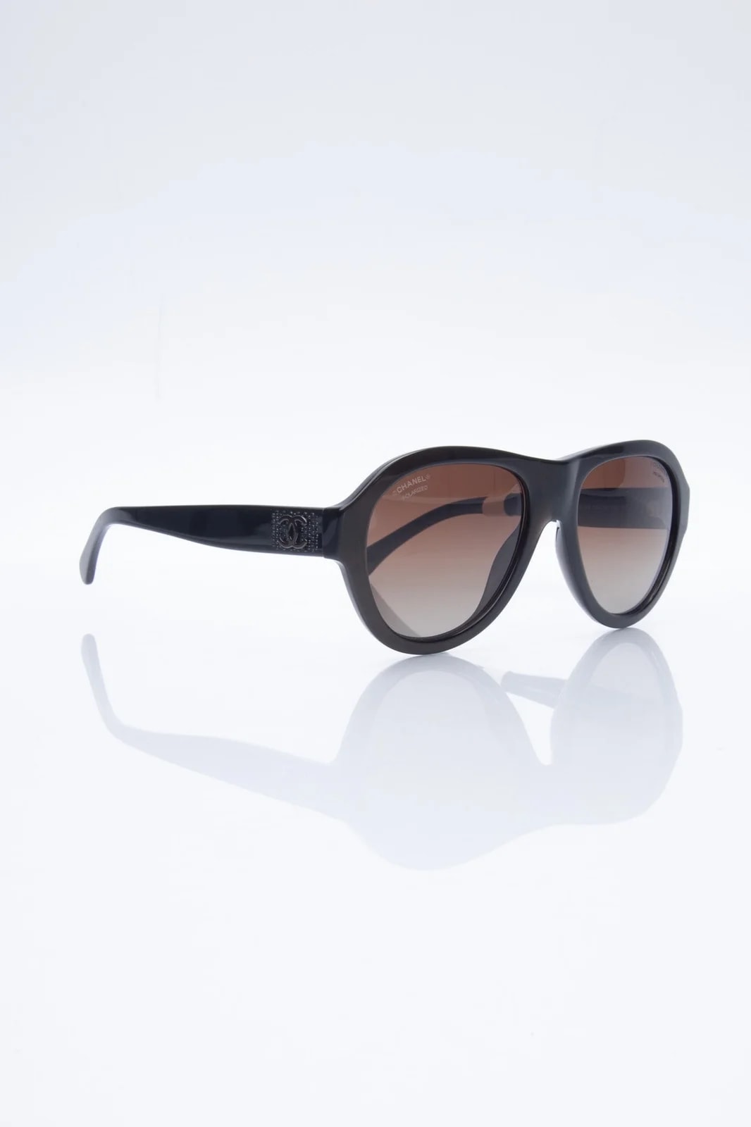 Chanel — Chanel Sunglasses Shine — Accessory — resale