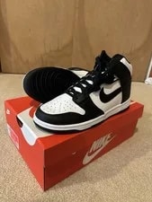 Nike — Nike Dunk Hi Retro — Sneaker — resale