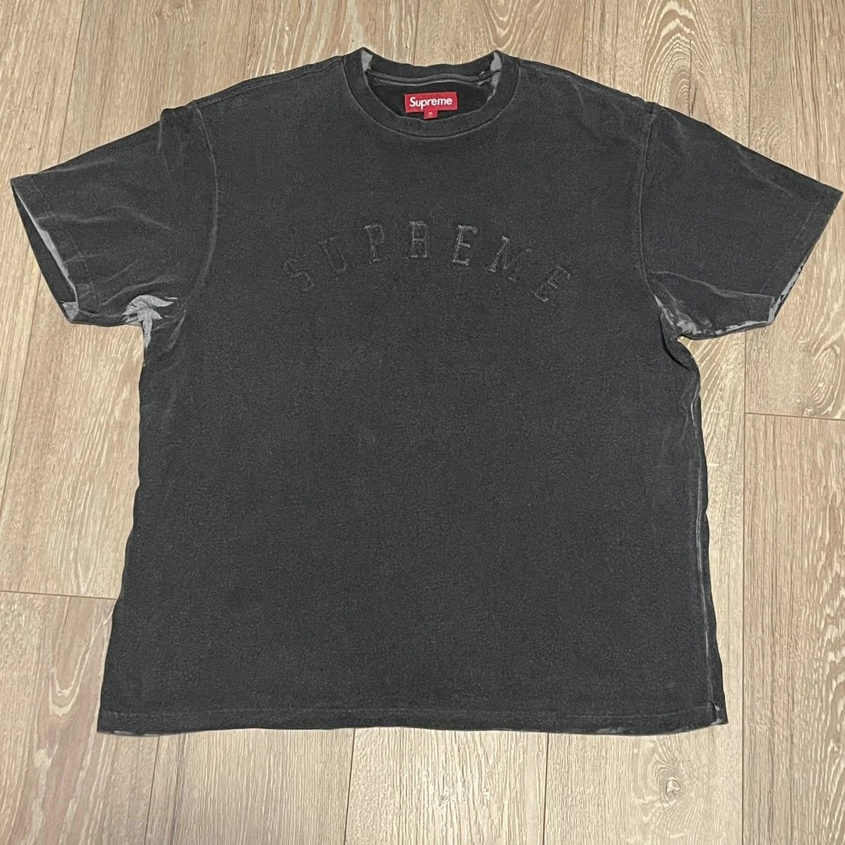 Supreme — Supreme Overprint S/S Tee — streetwear — resale
