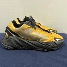 Yeezy — Size 5 - ’S Yeezy Boost 700 Mnvn Flux — Sneaker — resale