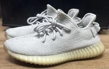 Adidas — Size 6 - Adidas Yeezy Boost 350 V2 Low — Sneaker — resale