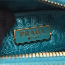Prada Classic 4