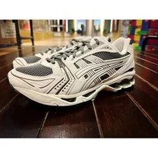 Asics — 6.0US Est Asics Gel-Kayano 14 1203A540-021 — Sneaker — resale