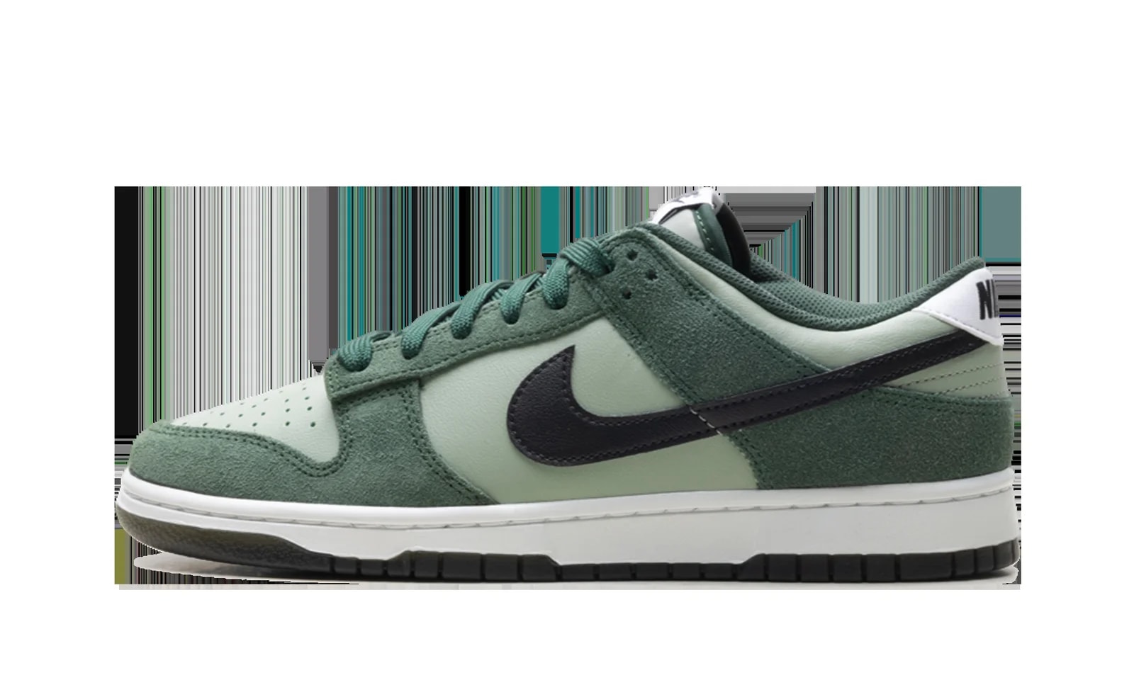 NIKE — Dunk Low Retro SE " Horizon / Fir" IB6399 301 — Sneaker — resale