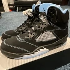 Air Jordan 5 Retro Mid Top Basketball 3