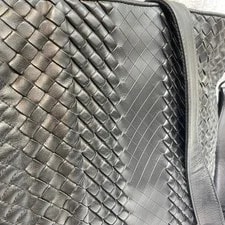 Bottega Veneta Imperatore Crossbody 147379985 3