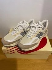 New Balance — 10.0US New Balance 990V6 — Sneaker — resale