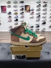 Nike SB — Nike SB Dunk High Deck — Sneaker — resale