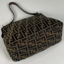 Fendi Pattern One Mamma Baguette B 2