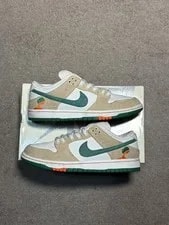 Nike — Size 9 - Nike SB Dunk Low X Jarritos — Sneaker — resale