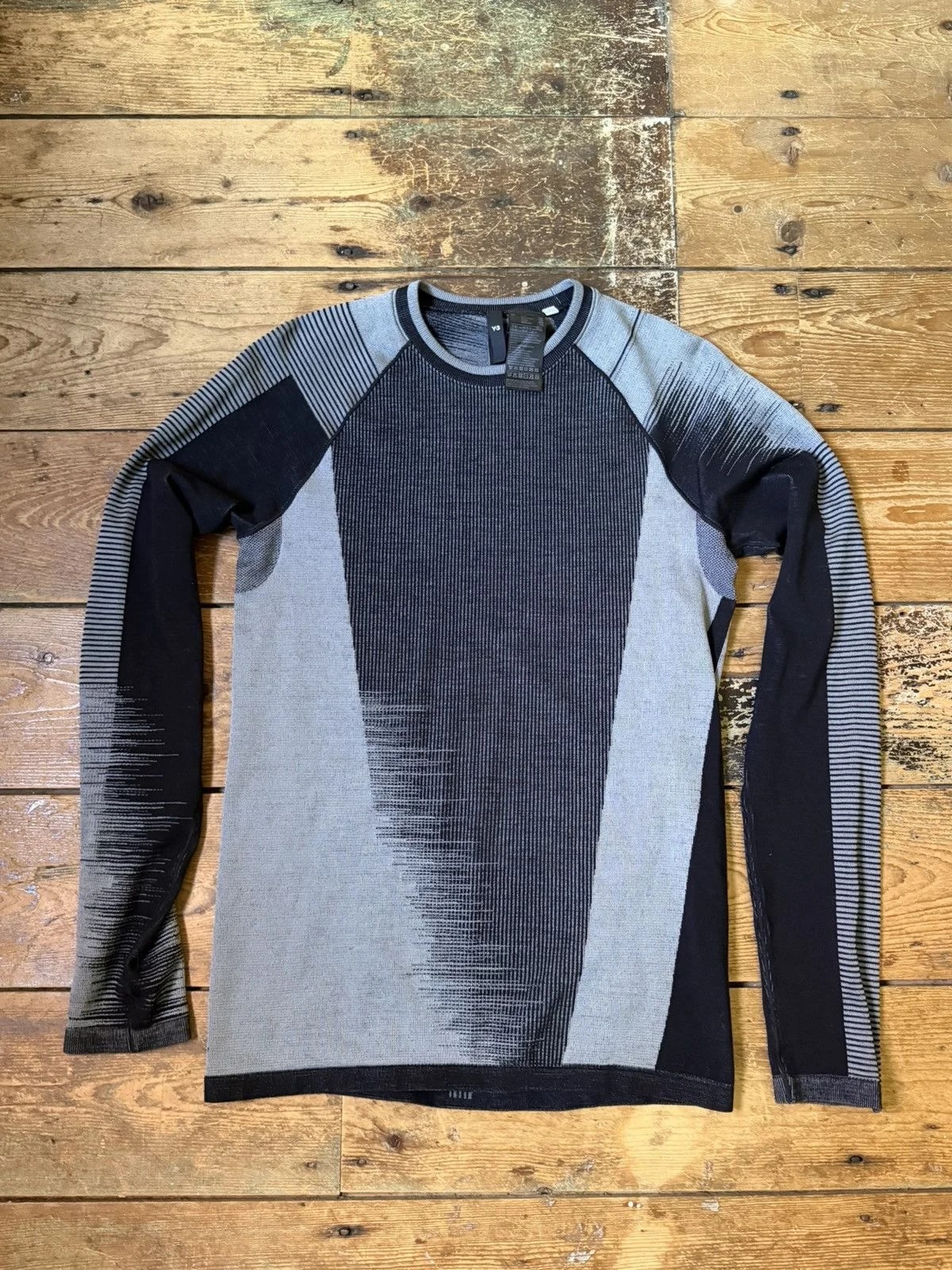 Y-3 Longsleeve Shirt — streetwear — deal