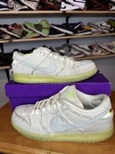 Nike SB — Size 9 - Nike SB Dunk Low Mummy — Sneaker — resale