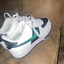 Nike — Nike Air Force 1 Low Top Lace Up Athletic — Sneaker — resale