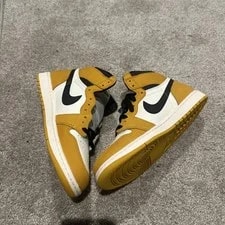 Jordan Retro 1 High OG 3