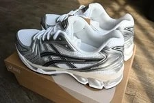 Asics Gel Kayano 14 US Size 9.5 /11 1203A537-110 3