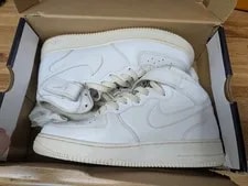 Nike — Size 9 - Nike Air Force 1 '07 Mid — Sneaker — resale