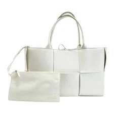 Bottega Veneta Medium Arco VCP11 9009