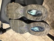 Nike Air Griffey Max 1 Venom Athletic Shoes ’S 3