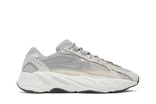 Adidas Yeezy Boost 700 V2 2021 Size 4