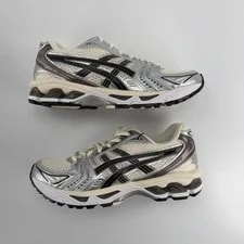 Asics Gel Kayano 14 4 5.5 1201A019-108 2