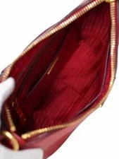 Prada Hobo 3
