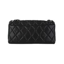 Chanel CC Logo Wide Flap B7233 151641493 3