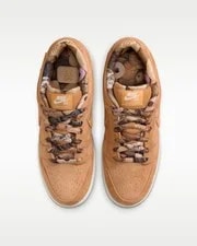 Nike SB Dunk Low Pro Note Shop Manchester Brew and Biscuits 3