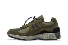 New Balance 2002R Protection Pack - Dark M2002RDN 2