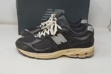New Balance 2002R Classics Night Watch M2002RHO 2