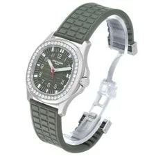 Patek Philippe Aquanaut Luce Steel Green Dial Diamond 5067A 5067 Box Papers 4
